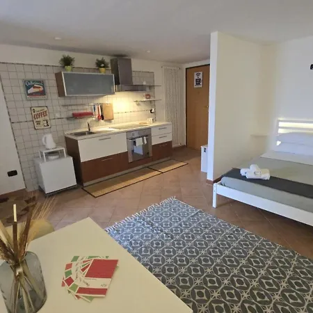The Roomie, Cozy For Couples Or Friends Lejlighed Bari