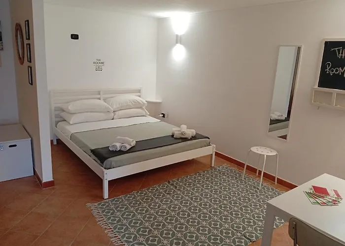 Apartment The Roomie, Cozy For Couples Or Friends *