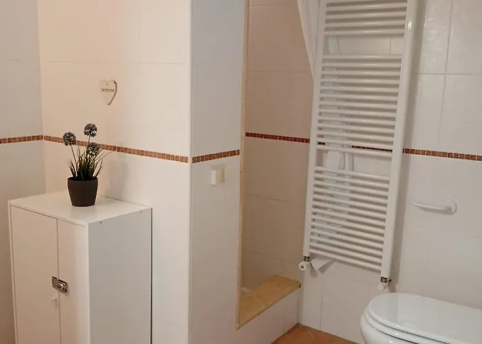 The Roomie, Cozy For Couples Or Friends Apartment Bari